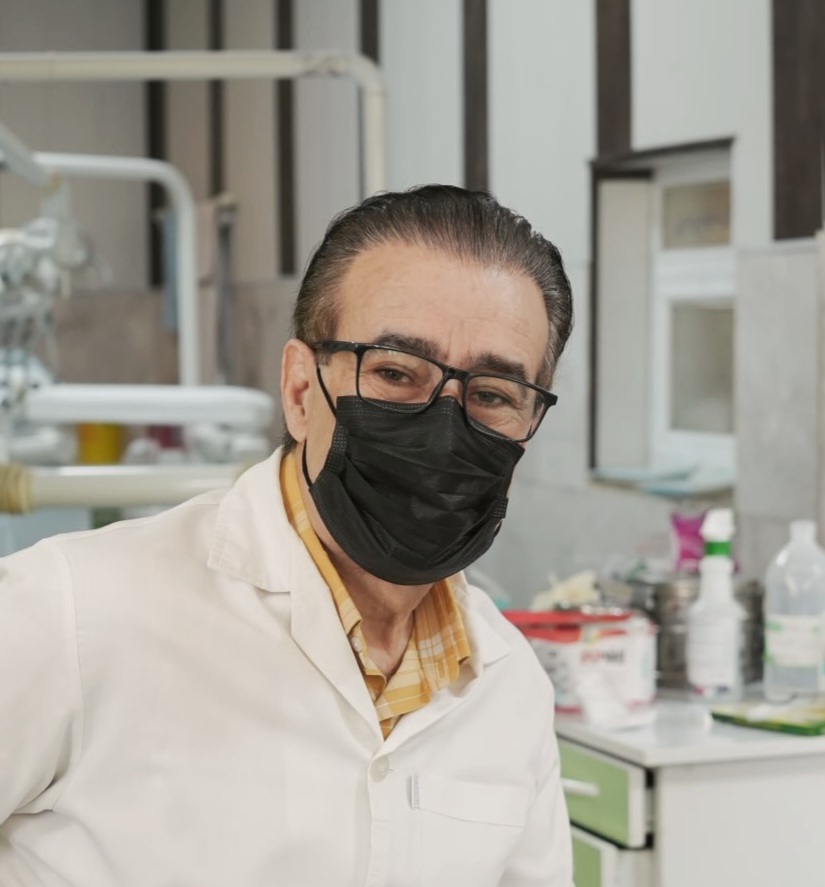 دکتر علی غلامی